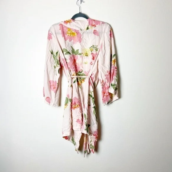 PLUM PRETTY SUGAR • Women’s Rayon Floral Printed Pink Robe Size Small - Picture 3 of 7